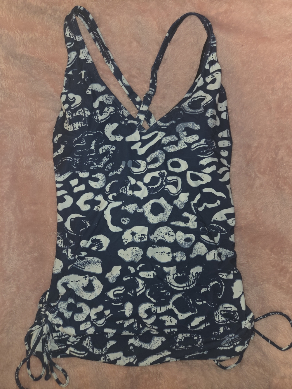 Navy and White Animal Print 2pc  V-Neck Tankini Top With Shorts Set - New Size L